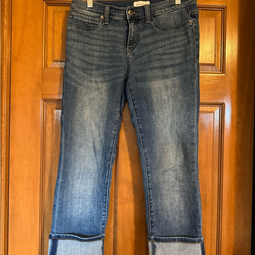 LILA RYAN Blue Ankle Cropped Jeans